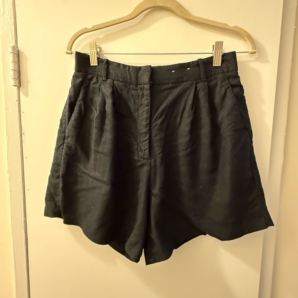 Abercrombie & Fitch Linen Tailored Short